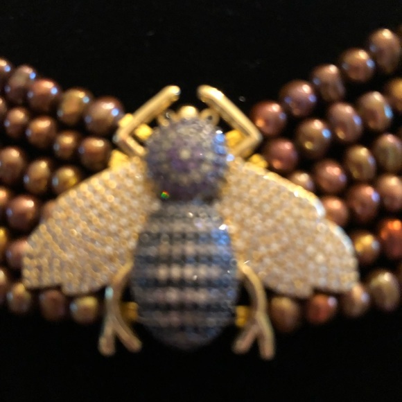 6 Row Genuine Cultured Golden Pearl Necklace with Pave Bee - Picture 6 of 11